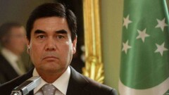 Президент Туркменистана сделал царскую корону собственным брендом