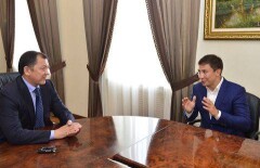 Головкина в Атырау попросили показать Юбенку-младшему, где раки зимуют