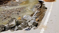 Девять человек погибли и 25 пострадали из-за оползня в Сальвадоре 