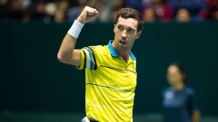 Казахстан выиграл первый матч у Аргентины в плей-офф Мировой группы Кубка Дэвиса