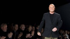 Michael Kors купил Versace и меняет название на Capri со 2 января