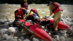 Двух 80-летних грибников спасли в горах и на воде в Казахстане