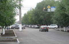 В Петропавловске на проезжей части "вырос" столб