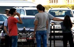 Пранкеры сняли реакцию астанчан на избиение девушки