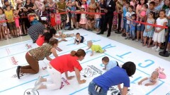 В Шымкенте участниками забега на скорость стали младенцы
