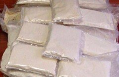 Жительница Усть-Каменогорска добровольно сдала два килограмма героина полицейским