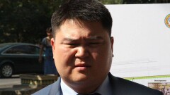Заместитель районного акима в Алматы получил три года колонии за взятки