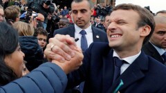 Избранный президентом Франции Макрон пообещал защищать Европу