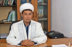 Верховный муфтий призвал казахстанцев не делать селфи
