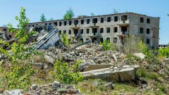 Город умер, но люди продолжают там жить. Фоторепортаж из Чагана