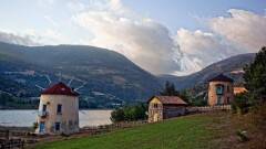 70-метровую скульптуру казахстанского мастера установили в Турции