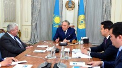 Назарбаев встретился с независимым директором госхолдинга "Самрук-Казына" 