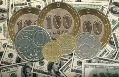 Доллар подешевел ещё на 2 тенге