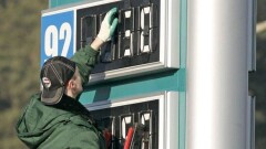 Коррекция цен на бензин возможна в начале ноября – Бозумбаев