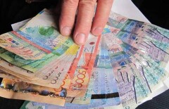 Главный врач шымкентской поликлиники задержана при получении взятки 