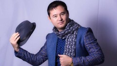 Айбек Конырбаев объяснил причину драки с исполнителем хита "Мария Магдалена"