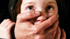 В ВКО насильника задержали в тот момент, когда он раздевал школьницу