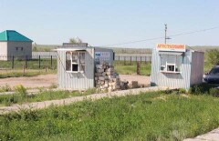 Портящие имидж всей страны "курятники", которые Сапарбаев велел убрать, только множатся на границе с Россией
