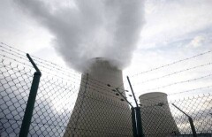 Казахстан пока не нуждается в строительстве АЭС - Школьник