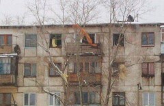 Пострадавшая от взрыва в Рудном девушка отрицает попытку суицида