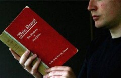 Во Франции издадут книгу Mein Kampf Адольфа Гитлера