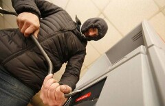 Банде потрошителей банковских терминалов вынесли приговор в Актобе