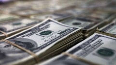 Долларизация депозитов в РК не снижается: вклады юрлиц в валюте за месяц выросли на 13%