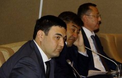  Бонусы сотрудникам "Самрук-Казыны" платят за работу внеурочно