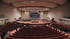 В Ираке недавно назначенный премьер-министр подал в отставку