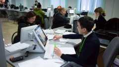 1,7 млн казахстанцев вышли из тени, получив регистрацию в ЦОНах