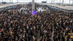Пекин заявил, что демонстрации в Гонконге стали носить признаки терроризма