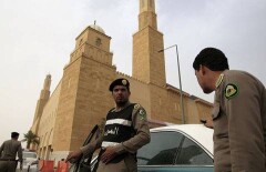 Нападение смертника на консульство США в Саудовской Аравии предотвратили полицейские