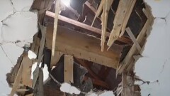 В Карагандинской области не нашли денег на ремонт разваливающейся школы