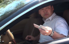 Авто посольства Казахстана в Бишкеке остановили за нарушение ПДД