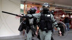 Полицейским Гонконга выплатили 17 млн долларов за работу во время протестов