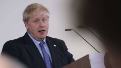 Борис Джонсон обратился к врачам после выписки из больницы: Я обязан вам жизнью