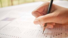 Ақылы ҰБТ тапсырған оқушылардың жартысынан астамы ғана қажетті балл жинаған