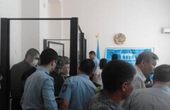 В пропаганде экстремизма через WhatsApp обвиняют четырех мужчин в Актобе
