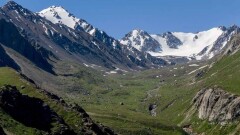 В горах Алматы объявлена угроза схода селей