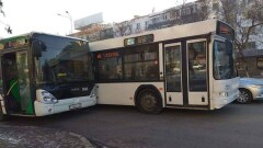 Из-за долгов по налогам и зарплате арестовали счета и имущество столичного автопарка №2 