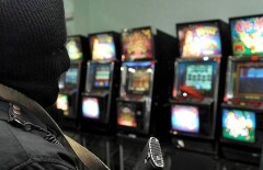Подпольное казино прятали в одной из аптек Караганды