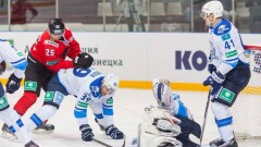 "Барыс" по буллитам проиграл "Металлургу" в КХЛ