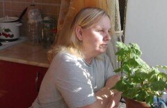 В шоу "Пусть говорят" жительница ВКО расскажет, как нашла родных спустя полвека