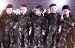Трогательный видеоролик посвятили казахстанские дети Дню защитника Отечества