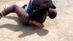 Пьяные павлодарцы затеяли драку посреди дороги