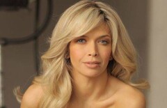 Пурга в Астане едва не снесла с ног Веру Брежневу 