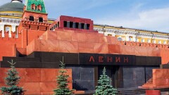 В РПЦ заявили, что тело Ленина нужно было вынести из Мавзолея ещё в 1991 году