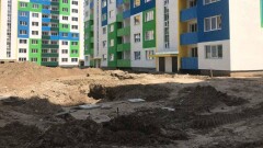 Очередники отказались заселяться в неблагоустроенные квартиры в Алматы