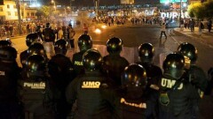 Президента и правительство Эквадора эвакуировали из столицы из-за беспорядков 