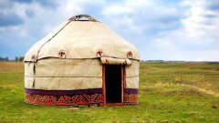 Почти млрд тенге потратят на строительство юрточного городка в Жамбылской области 